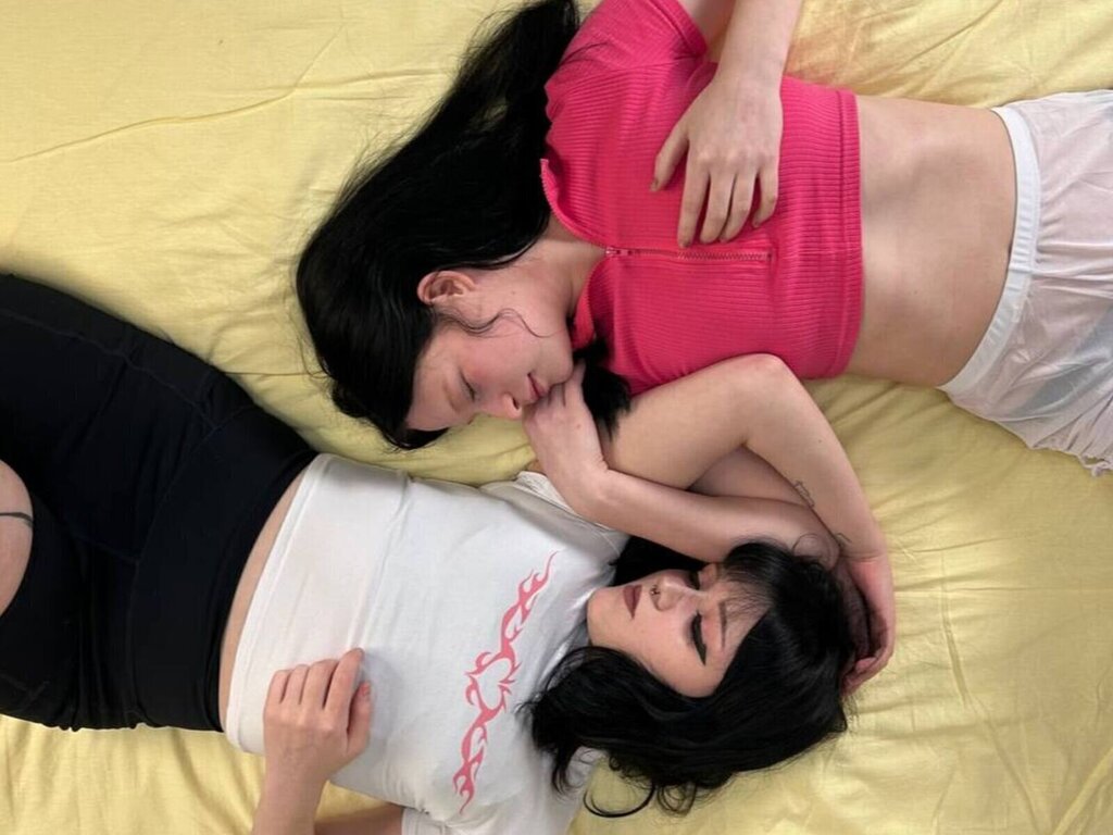 DianaAndMonica Webcam Vidéo