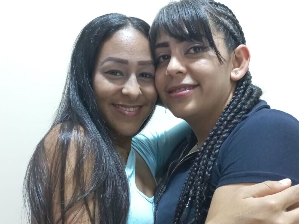 LizyAndLuna Webcam Vidéo