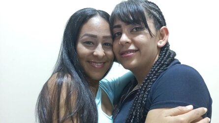 LizyAndLuna Webcam Vidéo